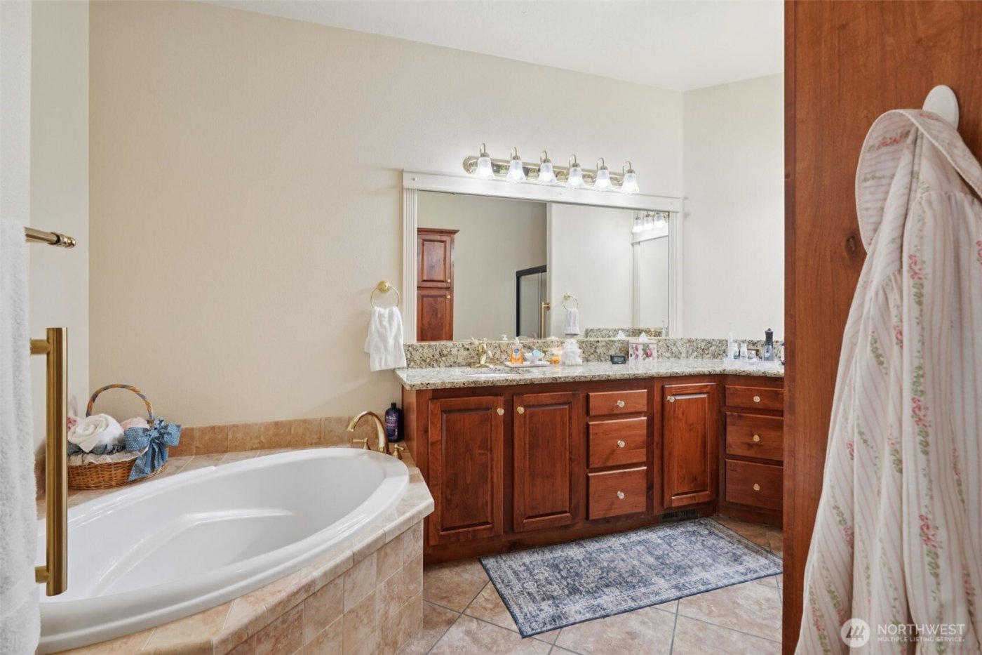 5101 NE 121st Avenue #127, Vancouver, WA 98682