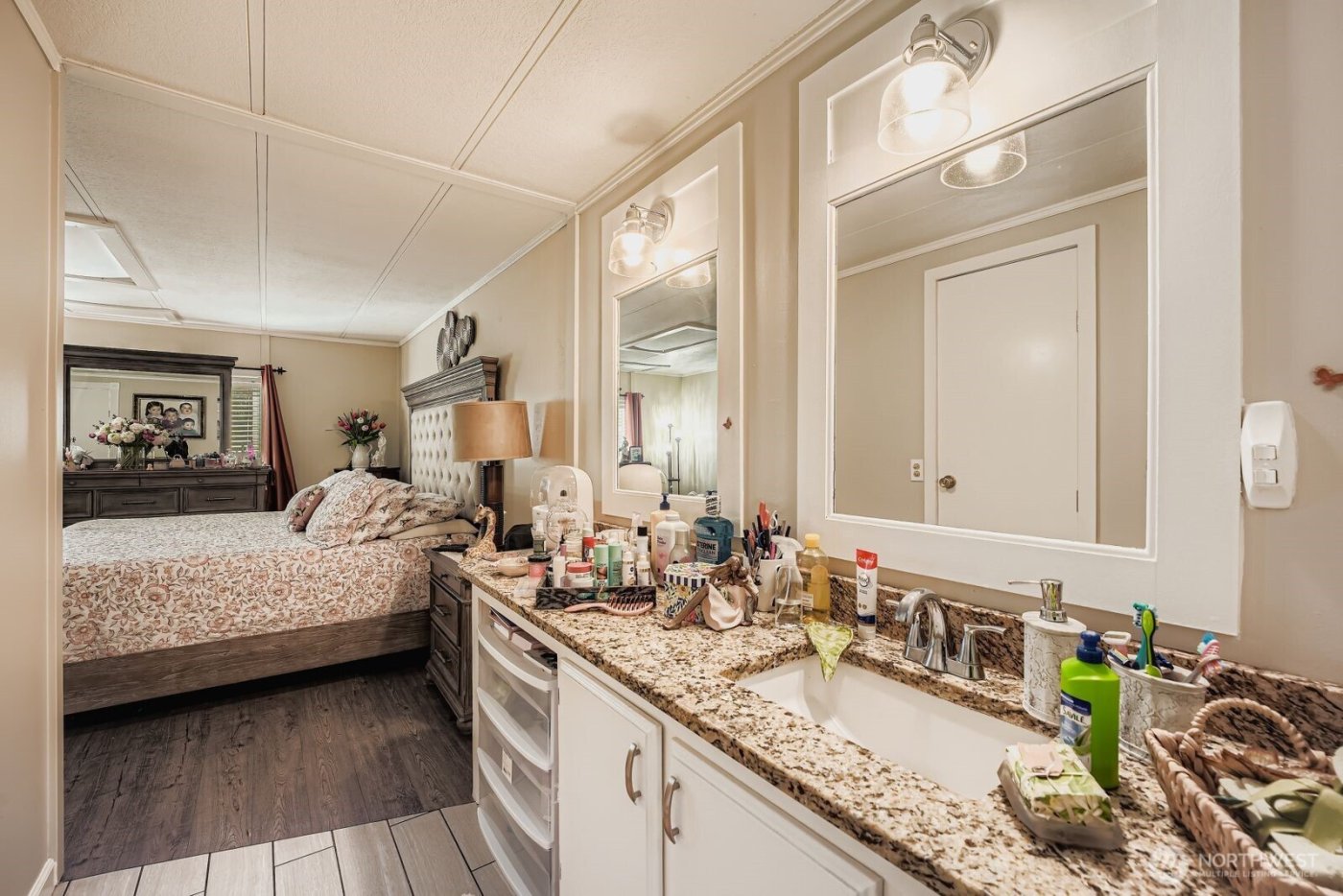 2431 S 371st Street #20, Federal Way, WA 98003