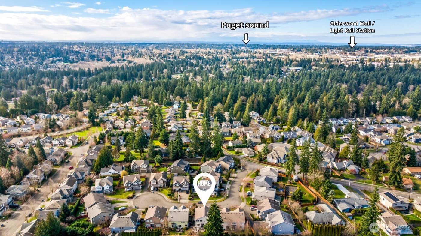 20507 9th Avenue W, Lynnwood, WA 98036