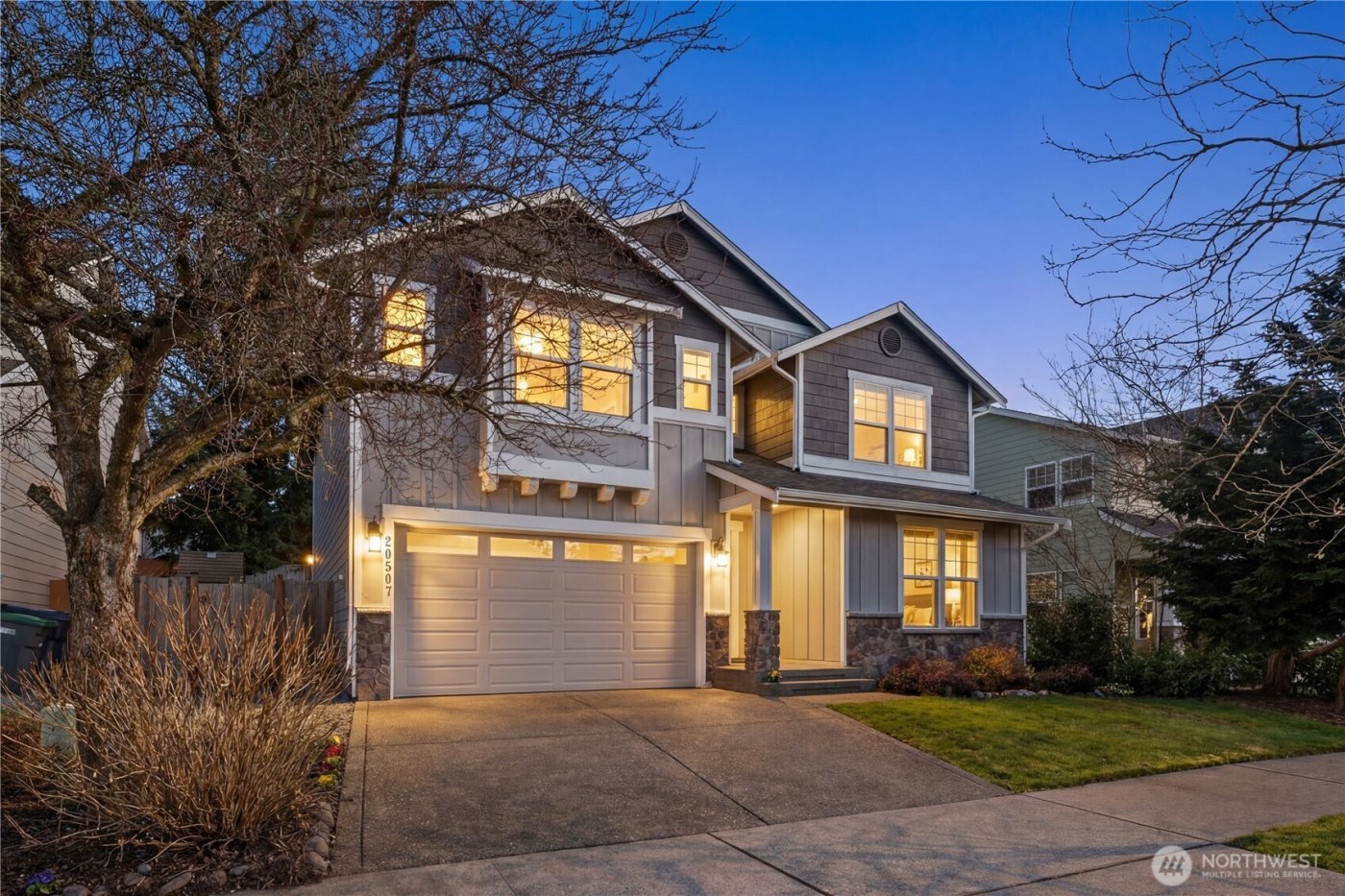 20507 9th Avenue W, Lynnwood, WA 98036