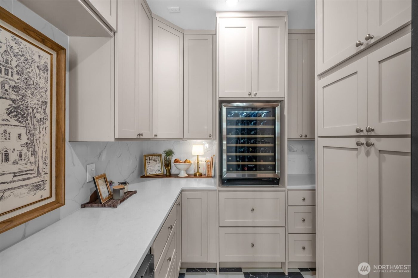 15528 186th Avenue NE, Woodinville, WA 98072