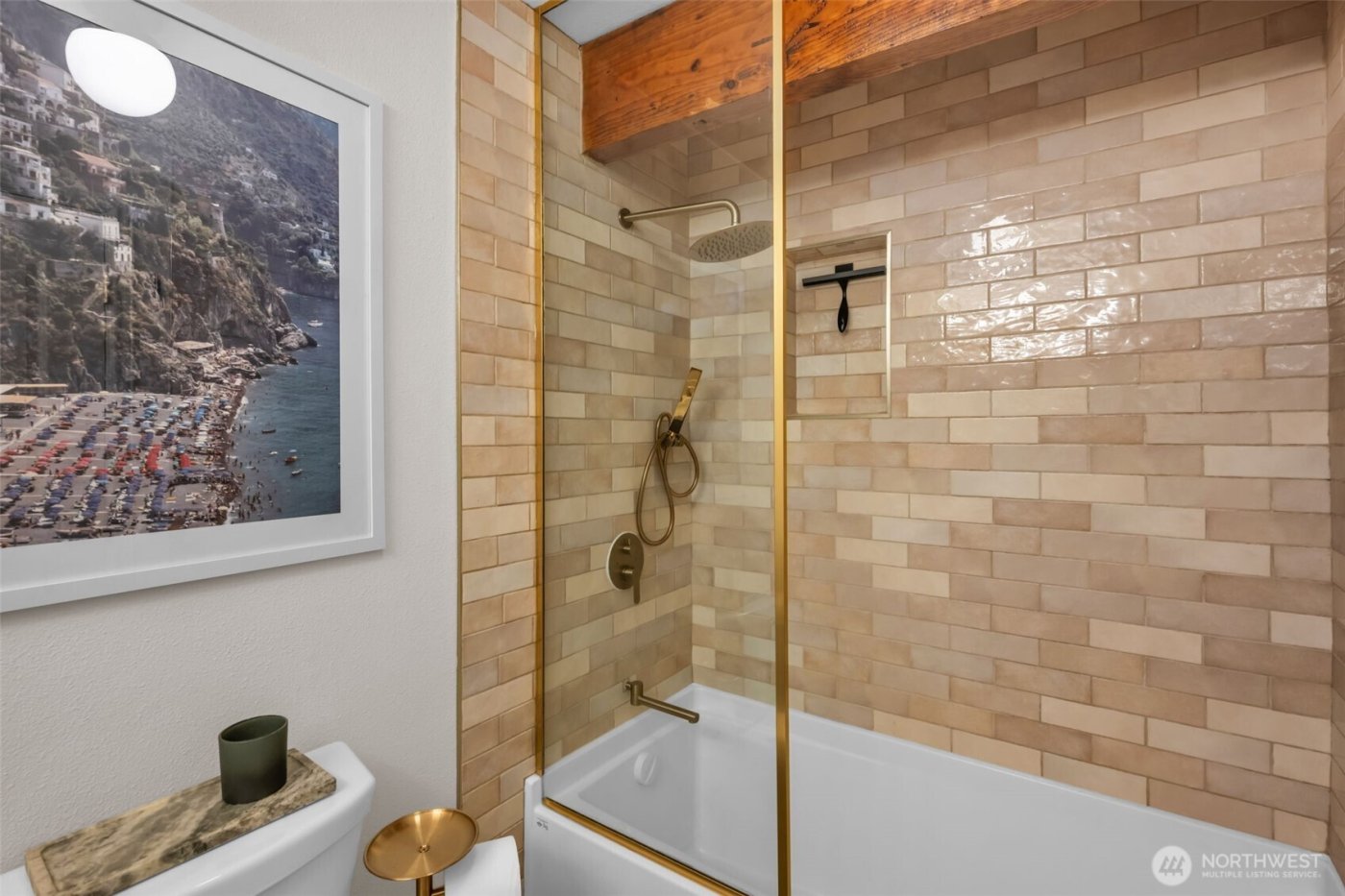 15528 186th Avenue NE, Woodinville, WA 98072