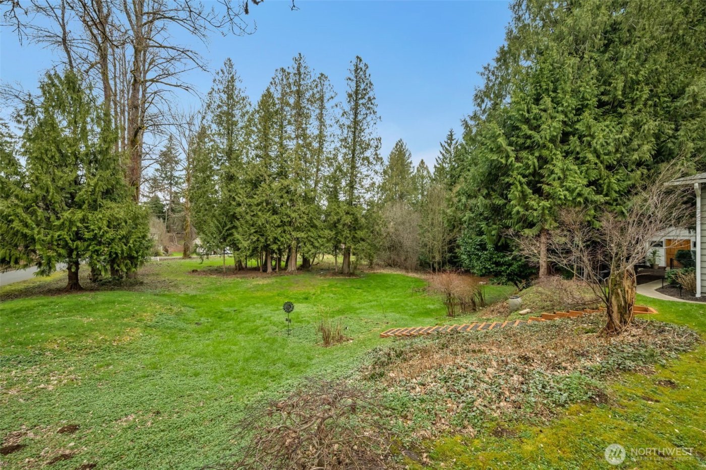 15528 186th Avenue NE, Woodinville, WA 98072