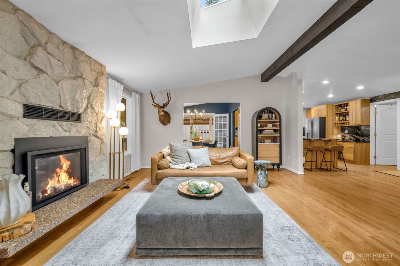 15528 186th Avenue NE, Woodinville, WA 98072