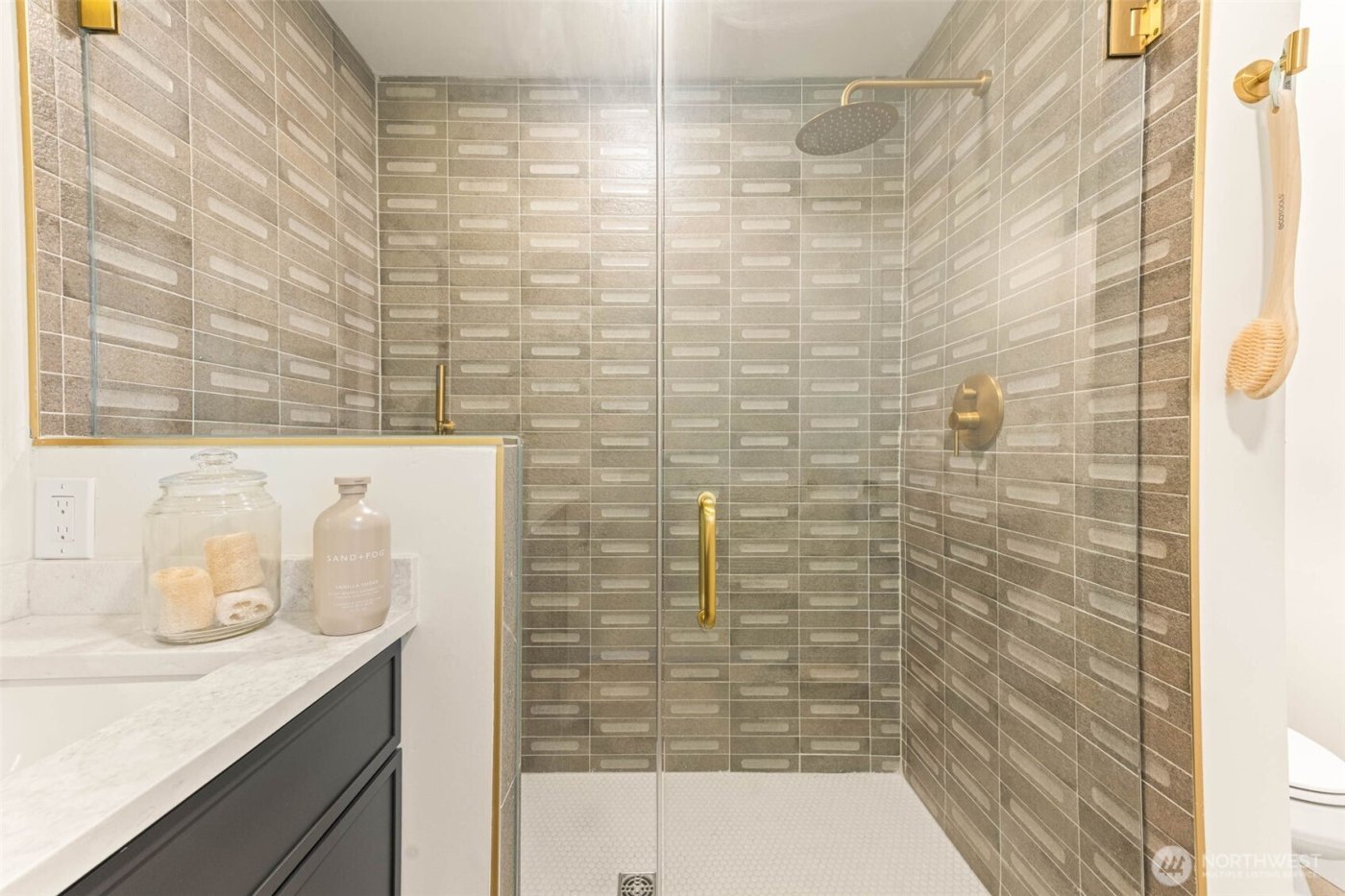 2604 NE 82nd Street , Seattle, WA 98115