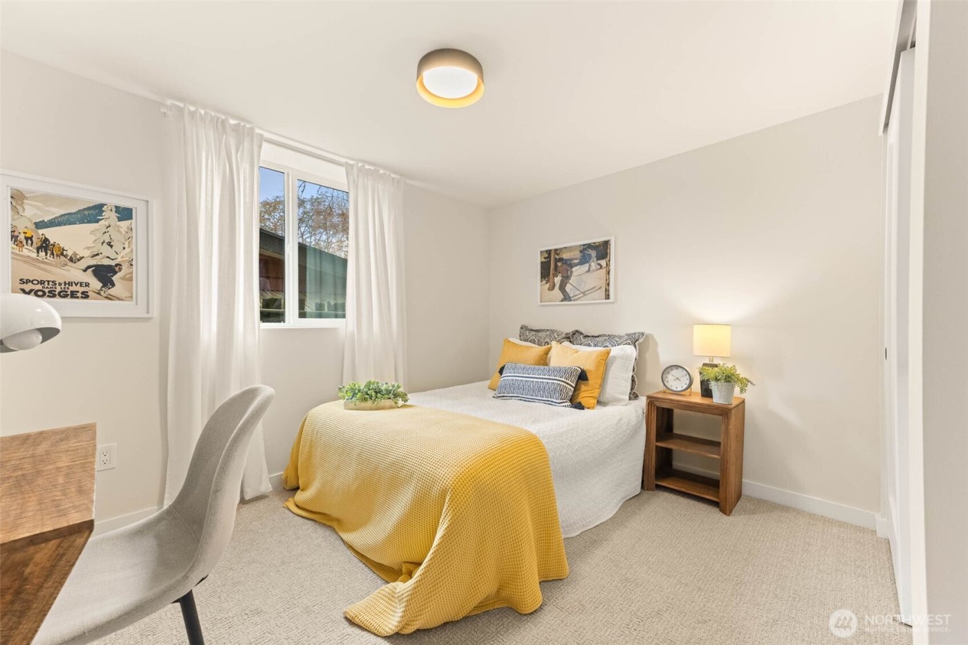 2604 NE 82nd Street , Seattle, WA 98115