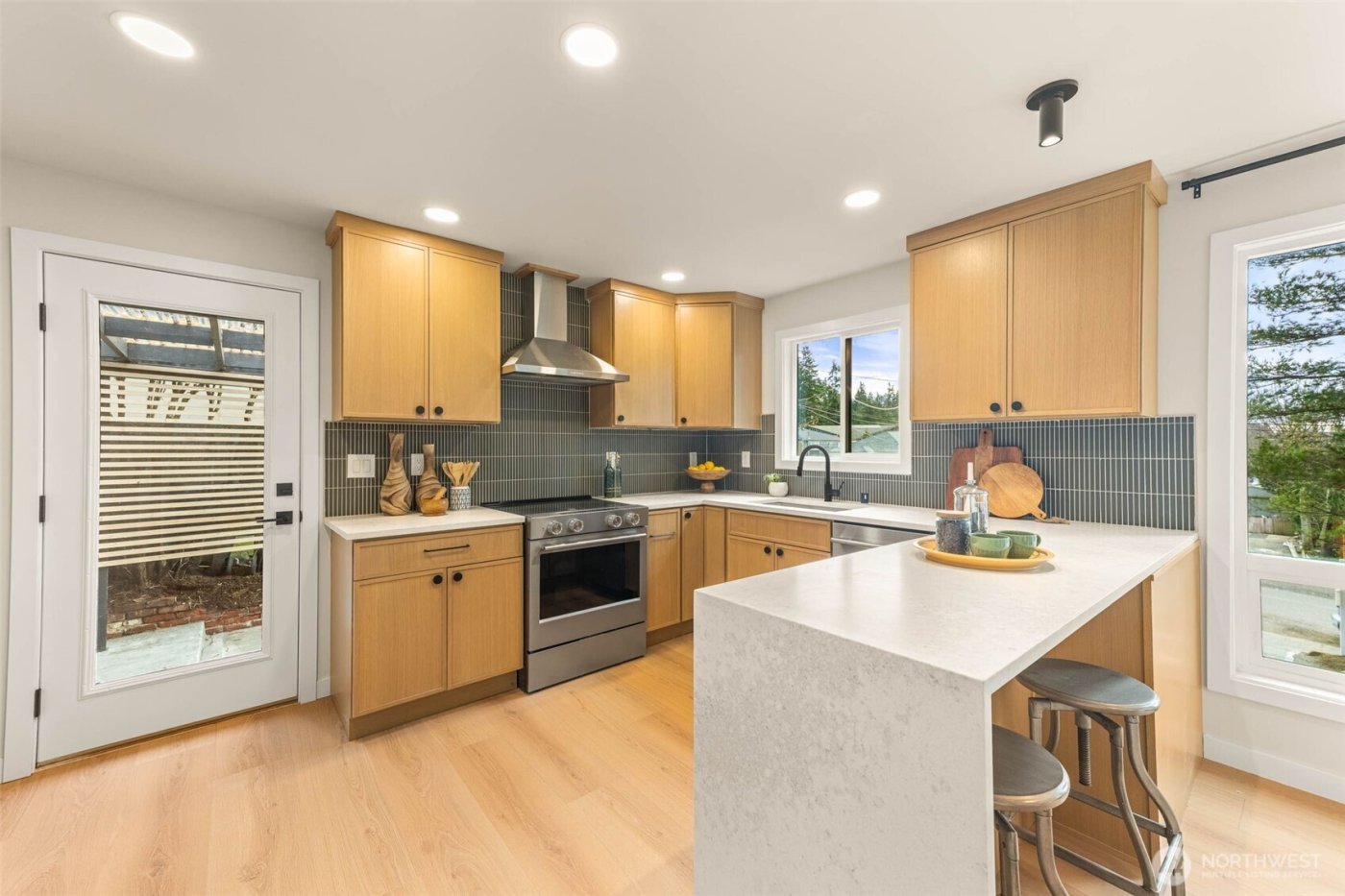 2604 NE 82nd Street , Seattle, WA 98115