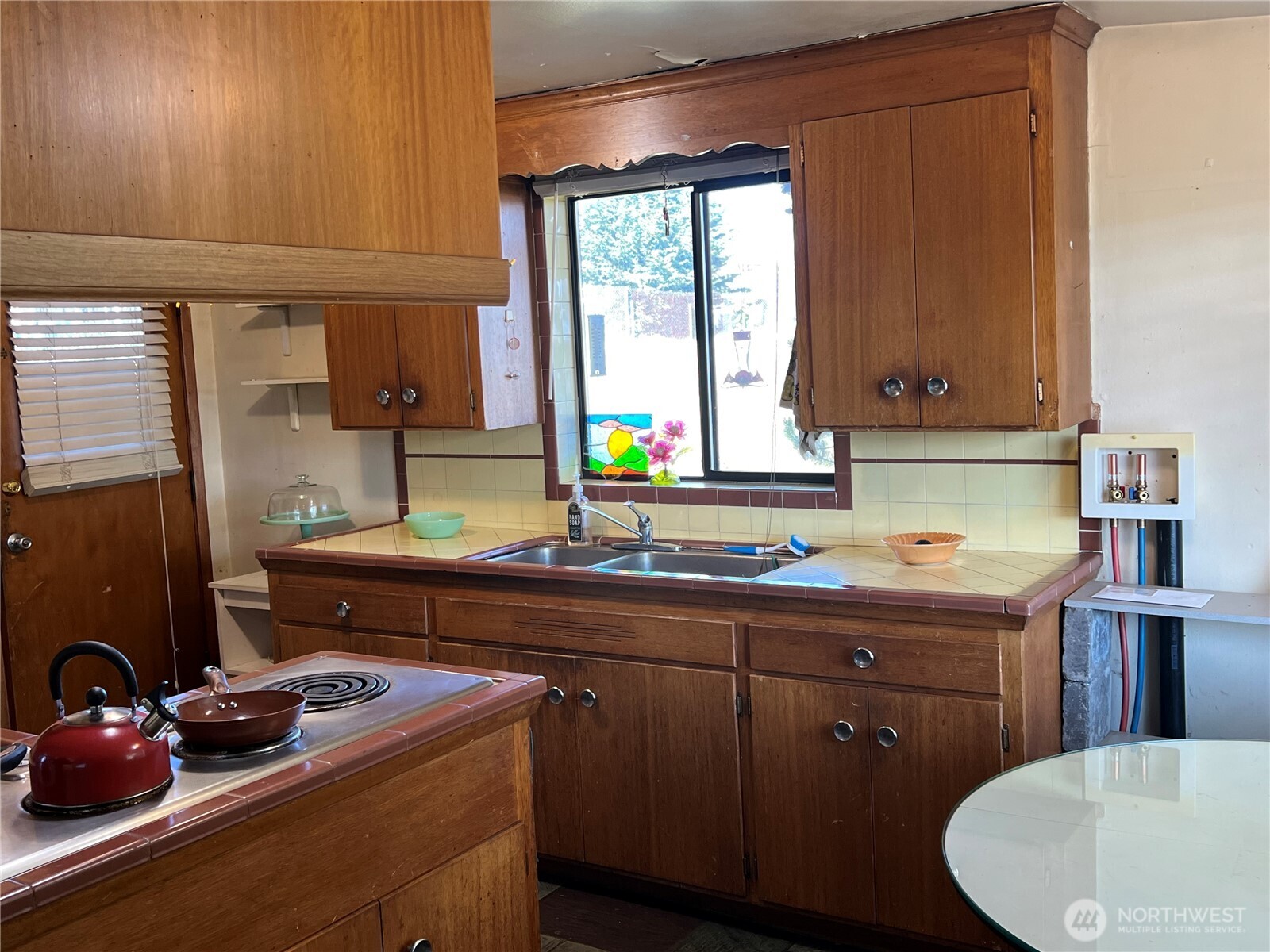 3916 Rucker Avenue , Everett, WA 98201-4875