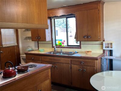 3916 Rucker Avenue , Everett, WA 98201-4875 - Photo 4