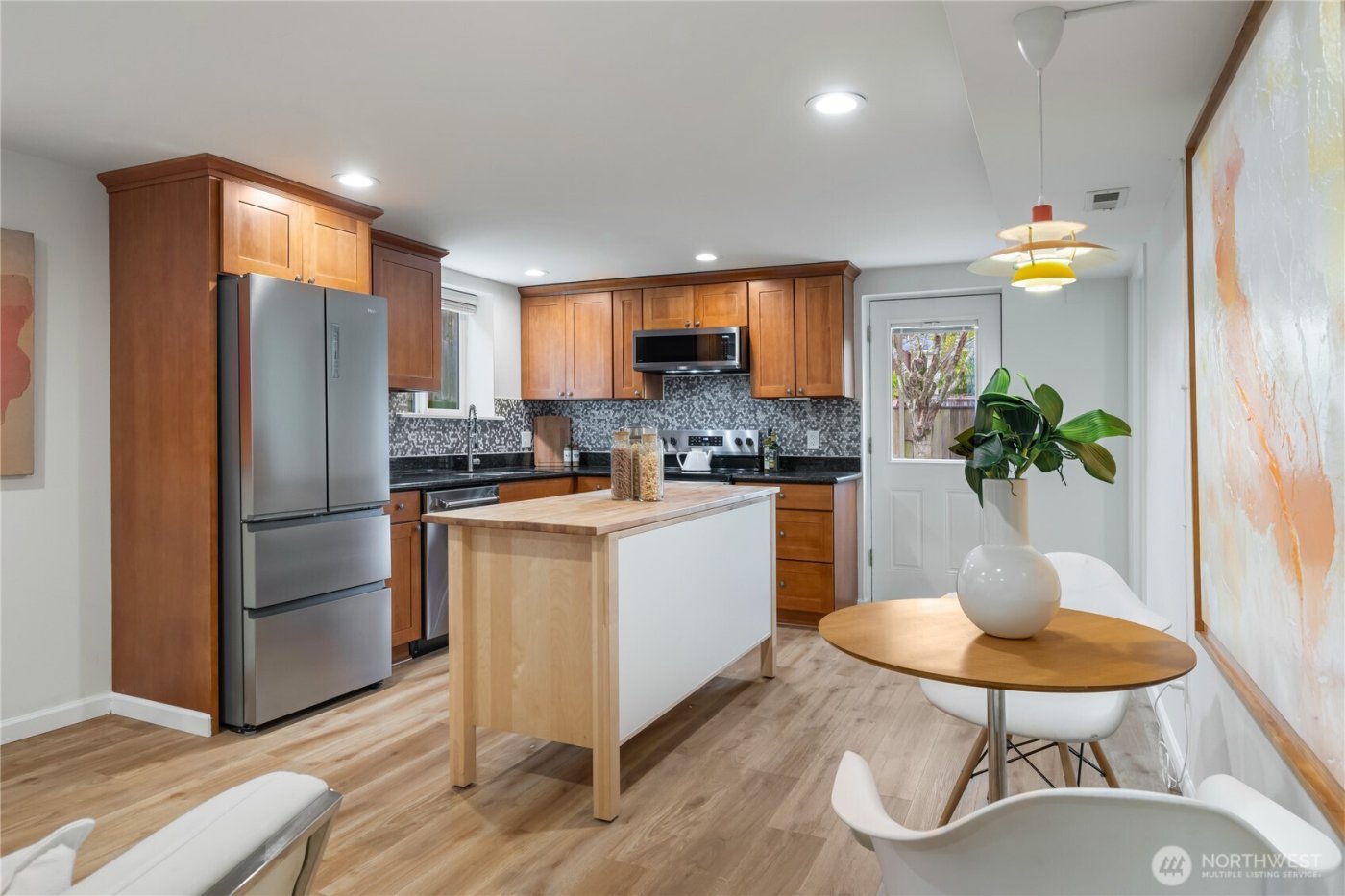 3538 SW Rose Street , Seattle, WA 98126