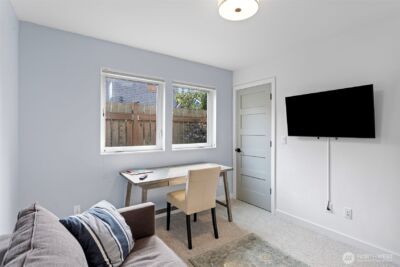 3013 61st Avenue SW, Seattle, WA 98116 - Photo 14