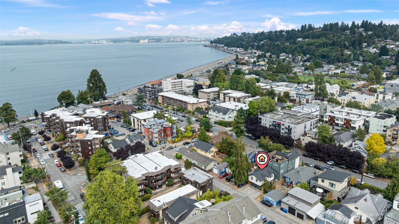 3013 61st Avenue SW, Seattle, WA 98116