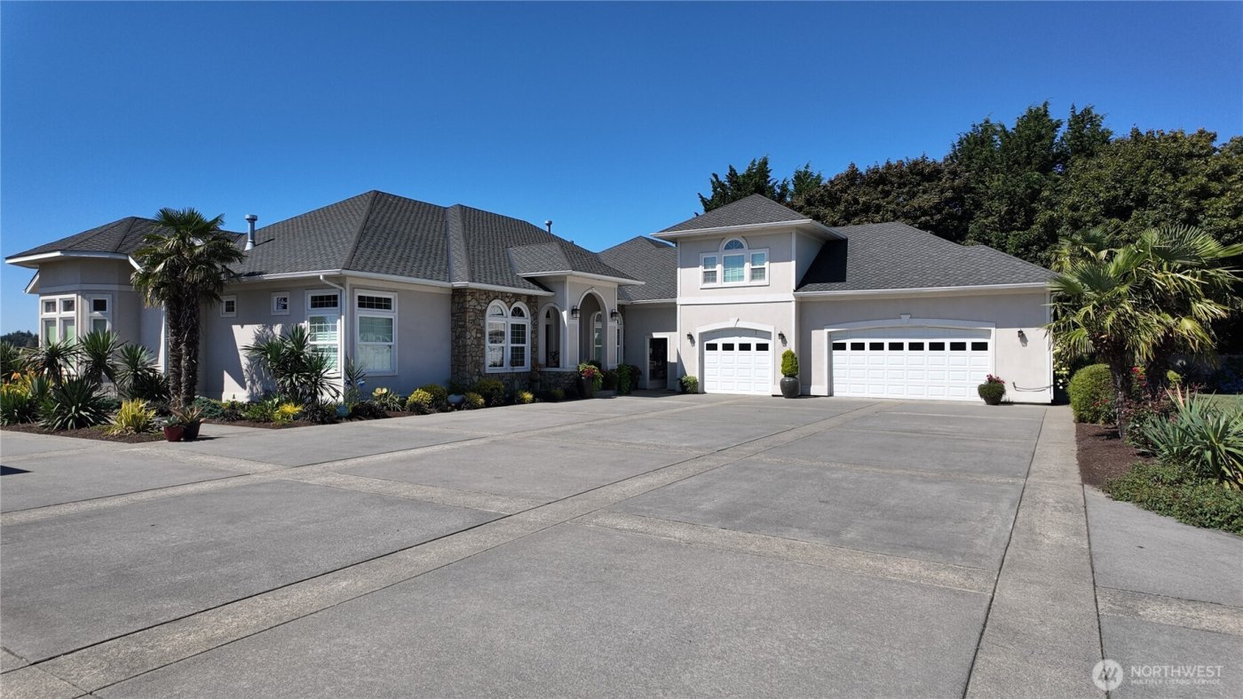 15834 Kamb Road , Mount Vernon, WA 98274
