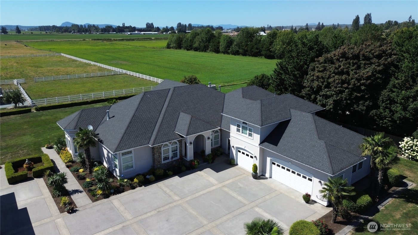 15834 Kamb Road , Mount Vernon, WA 98274