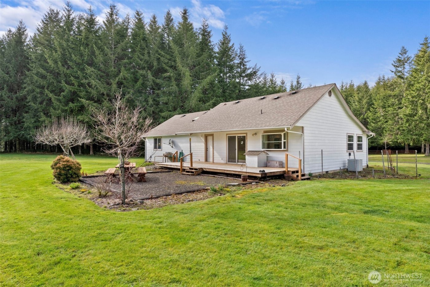570 Wynooche Valley Road , Montesano, WA 98563
