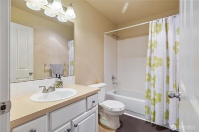 1746 Kennedy Place #E5, Dupont, WA 98327 - Photo 14