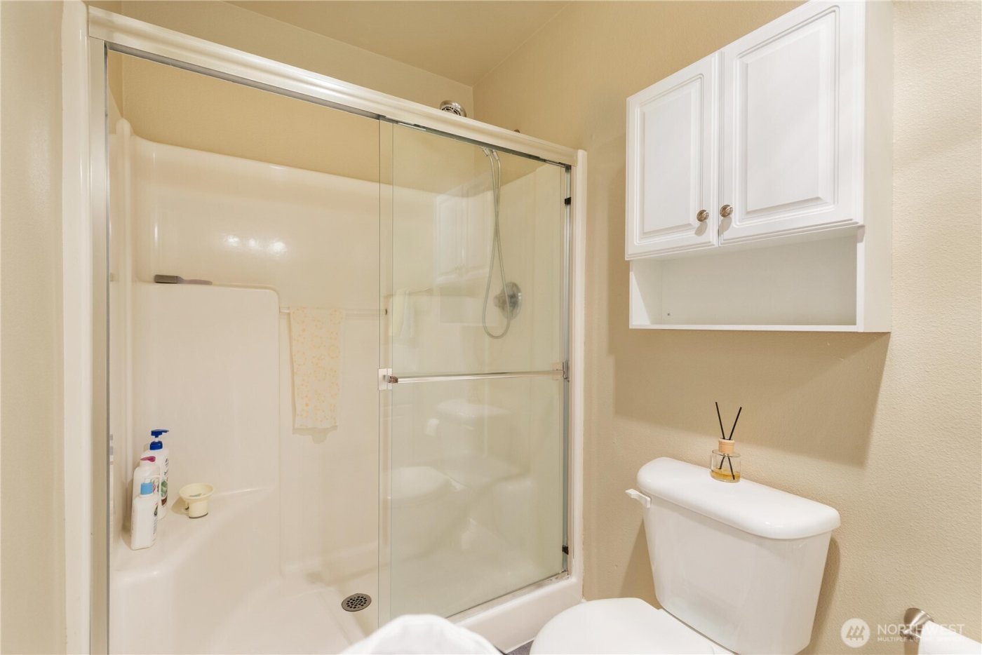 1746 Kennedy Place #E5, Dupont, WA 98327