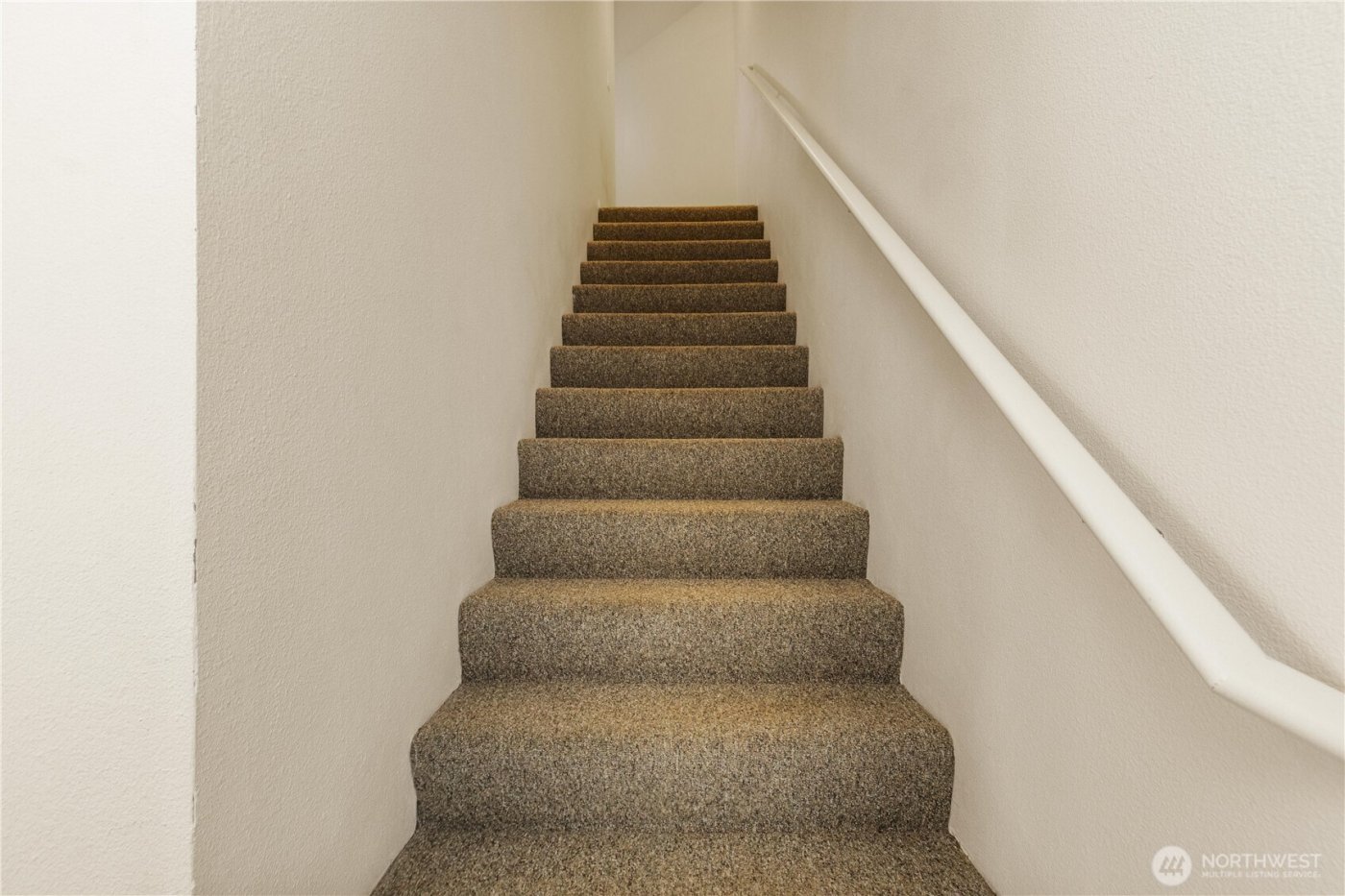 1746 Kennedy Place #E5, Dupont, WA 98327