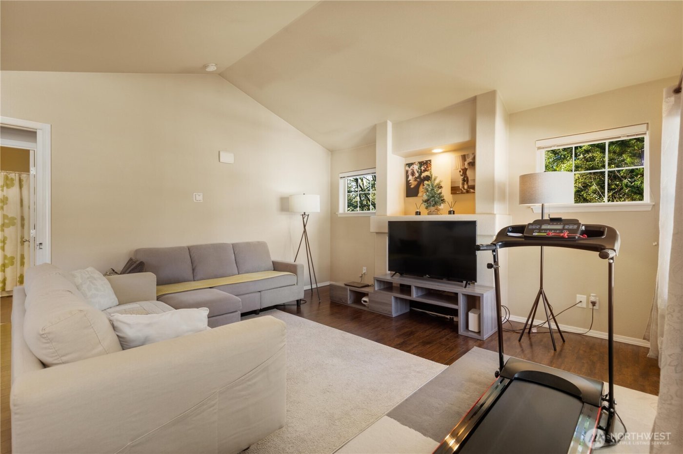 1746 Kennedy Place #E5, Dupont, WA 98327