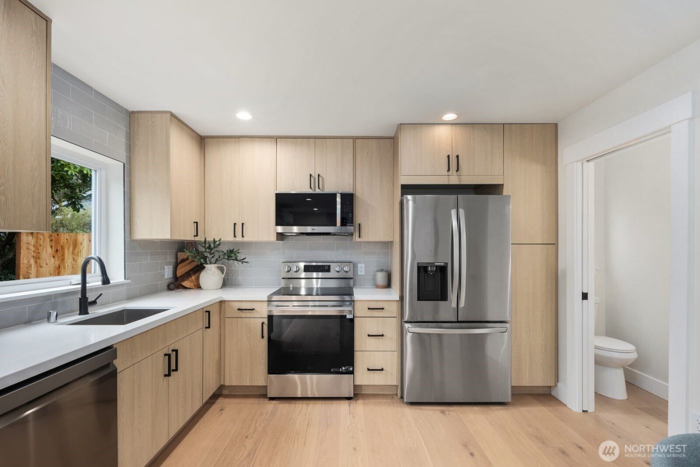 3110 SW 97th Street , Seattle, WA 98126