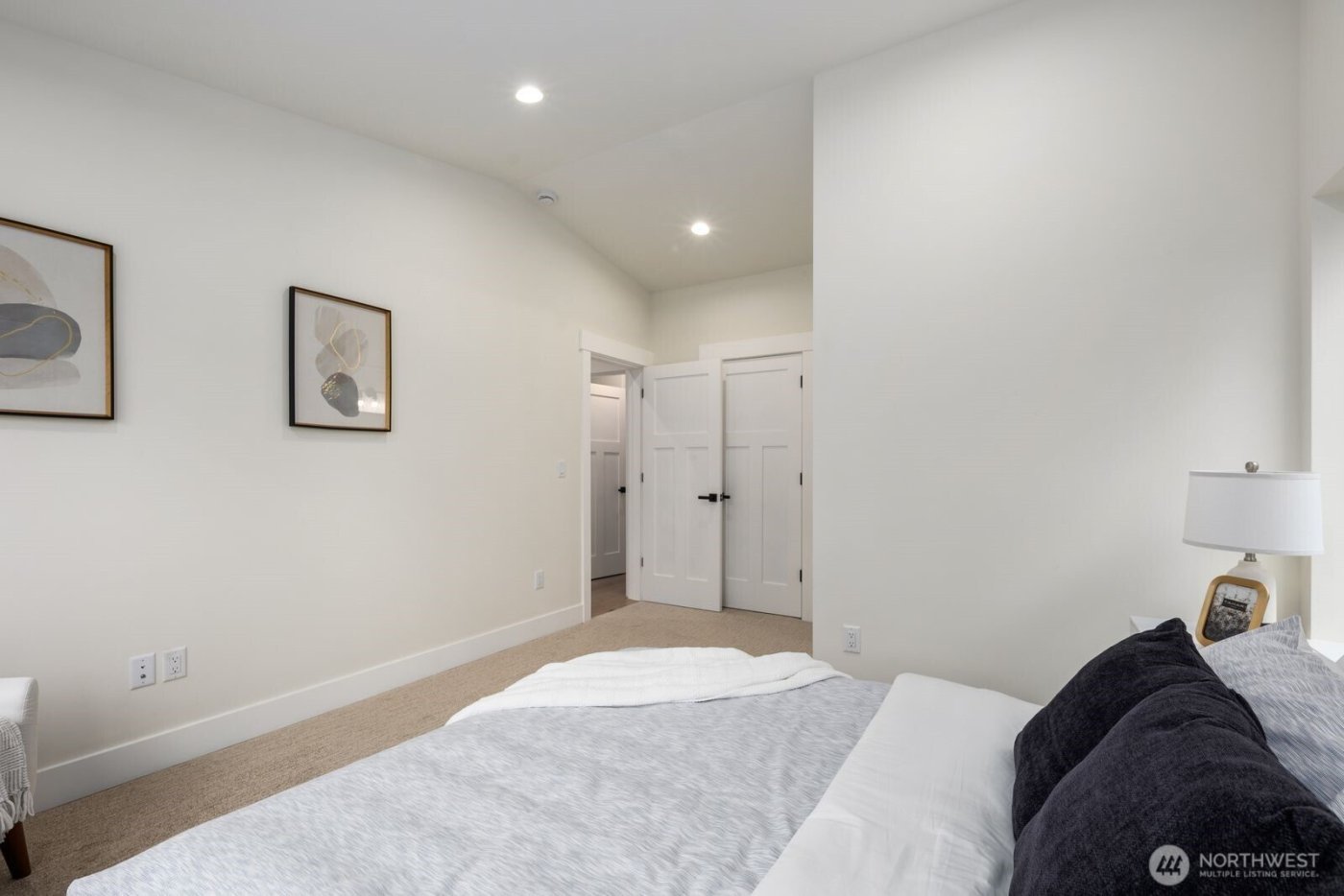 3110 SW 97th Street , Seattle, WA 98126