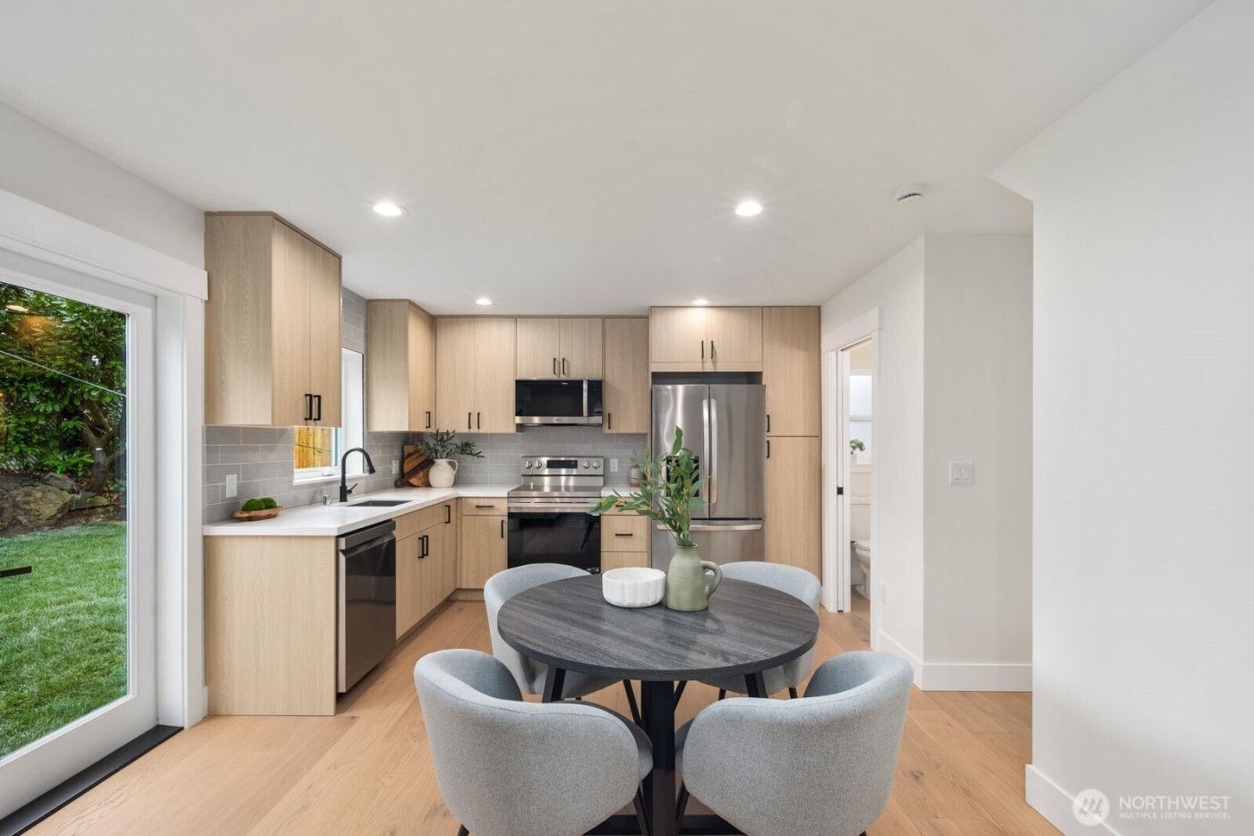 3110 SW 97th Street , Seattle, WA 98126