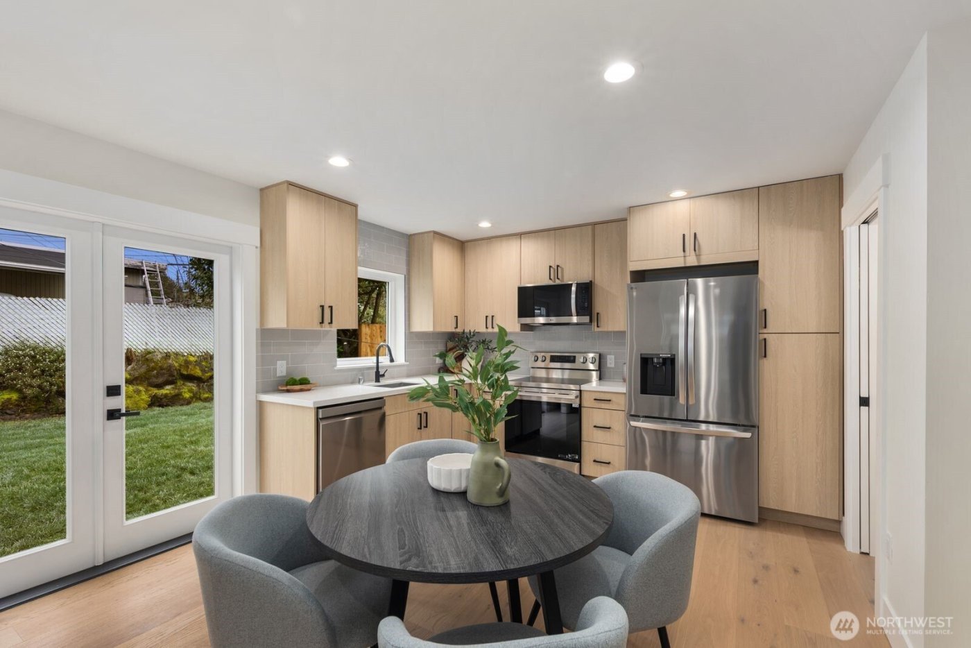 3110 SW 97th Street , Seattle, WA 98126