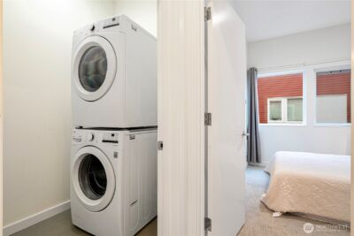 12526 15th Avenue NE #B, Seattle, WA 98125 - Photo 19