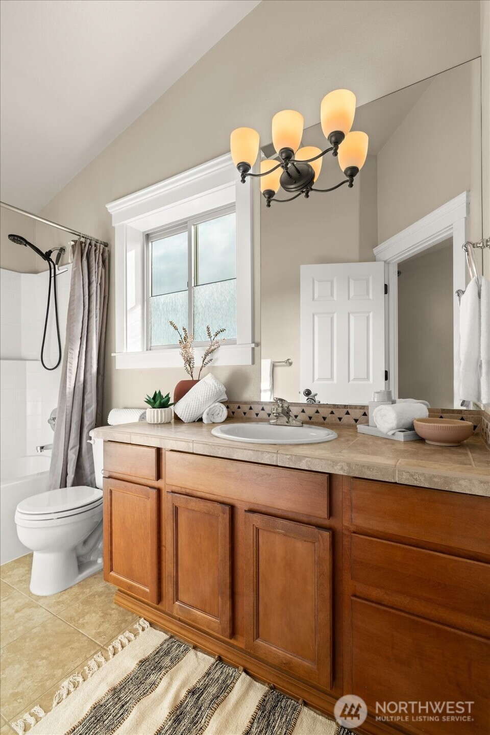 2005 NW 59th Street , Seattle, WA 98107