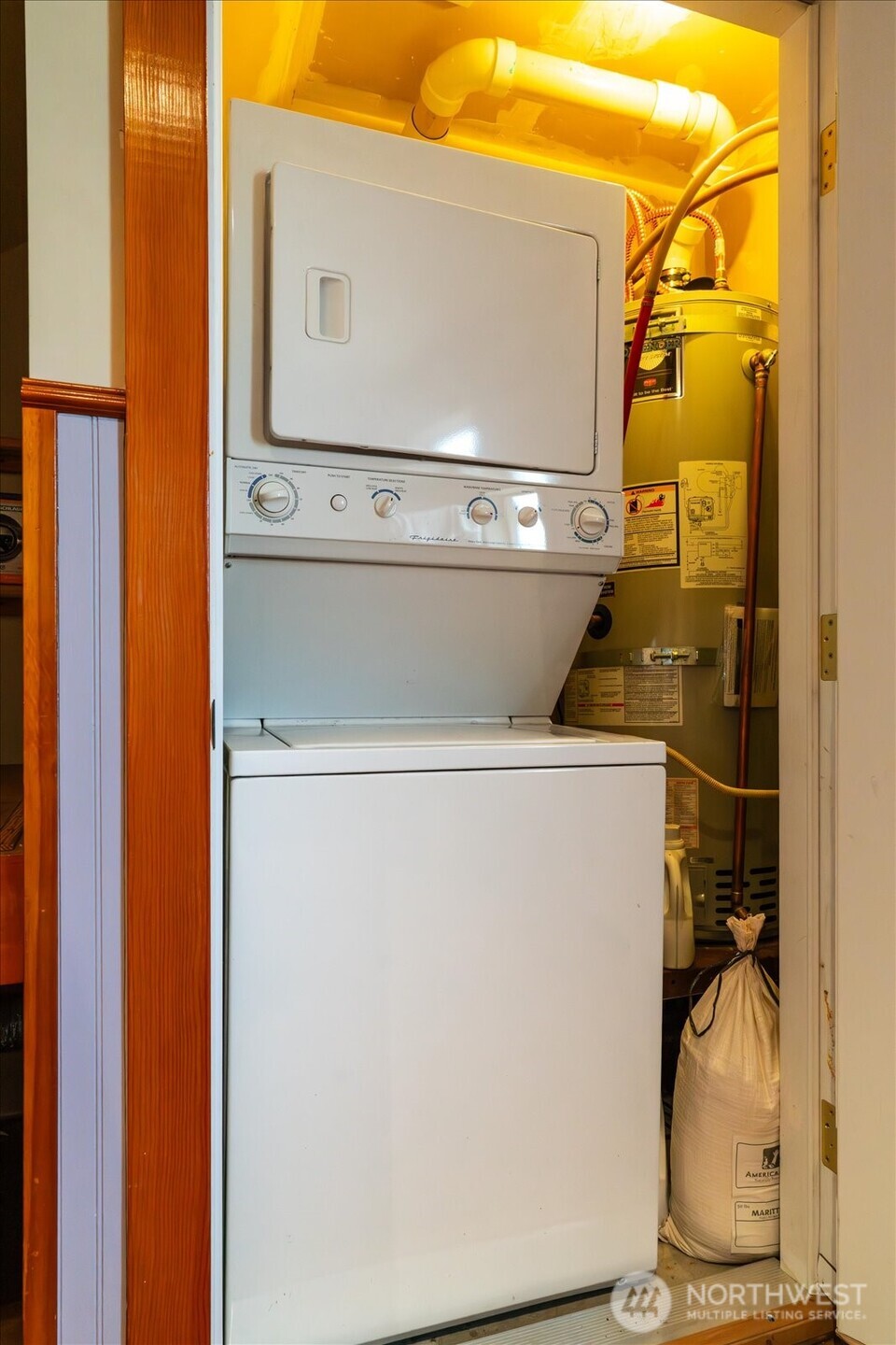 2005 NW 59th Street , Seattle, WA 98107