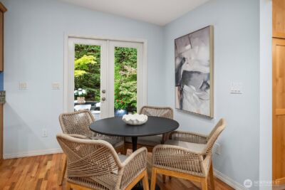 909 110th Avenue SE, Bellevue, WA 98004 - Photo 10