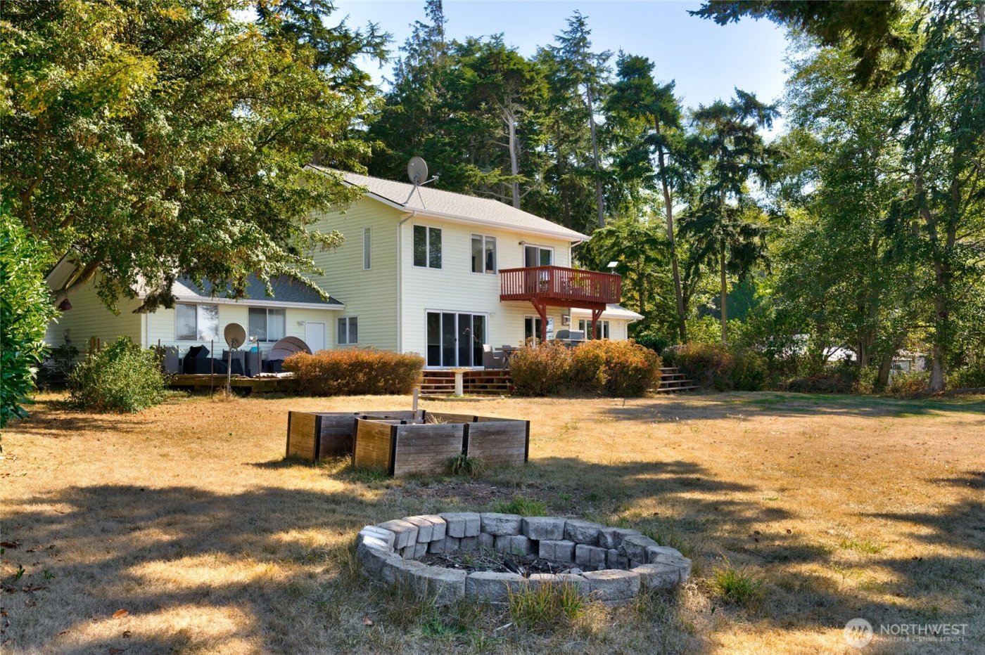 4251 Hollydale Lane , Oak Harbor, WA 98277