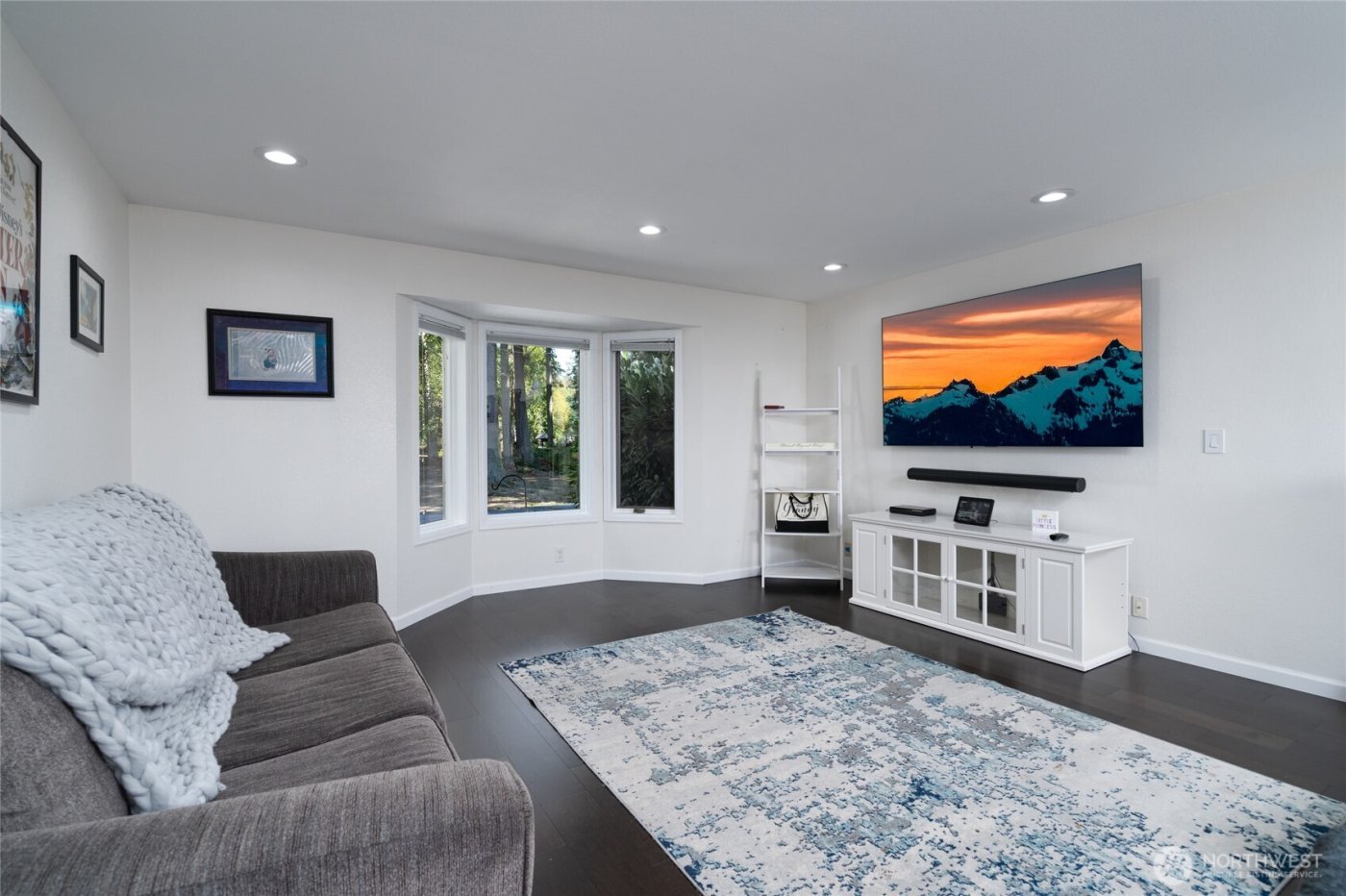 4251 Hollydale Lane , Oak Harbor, WA 98277