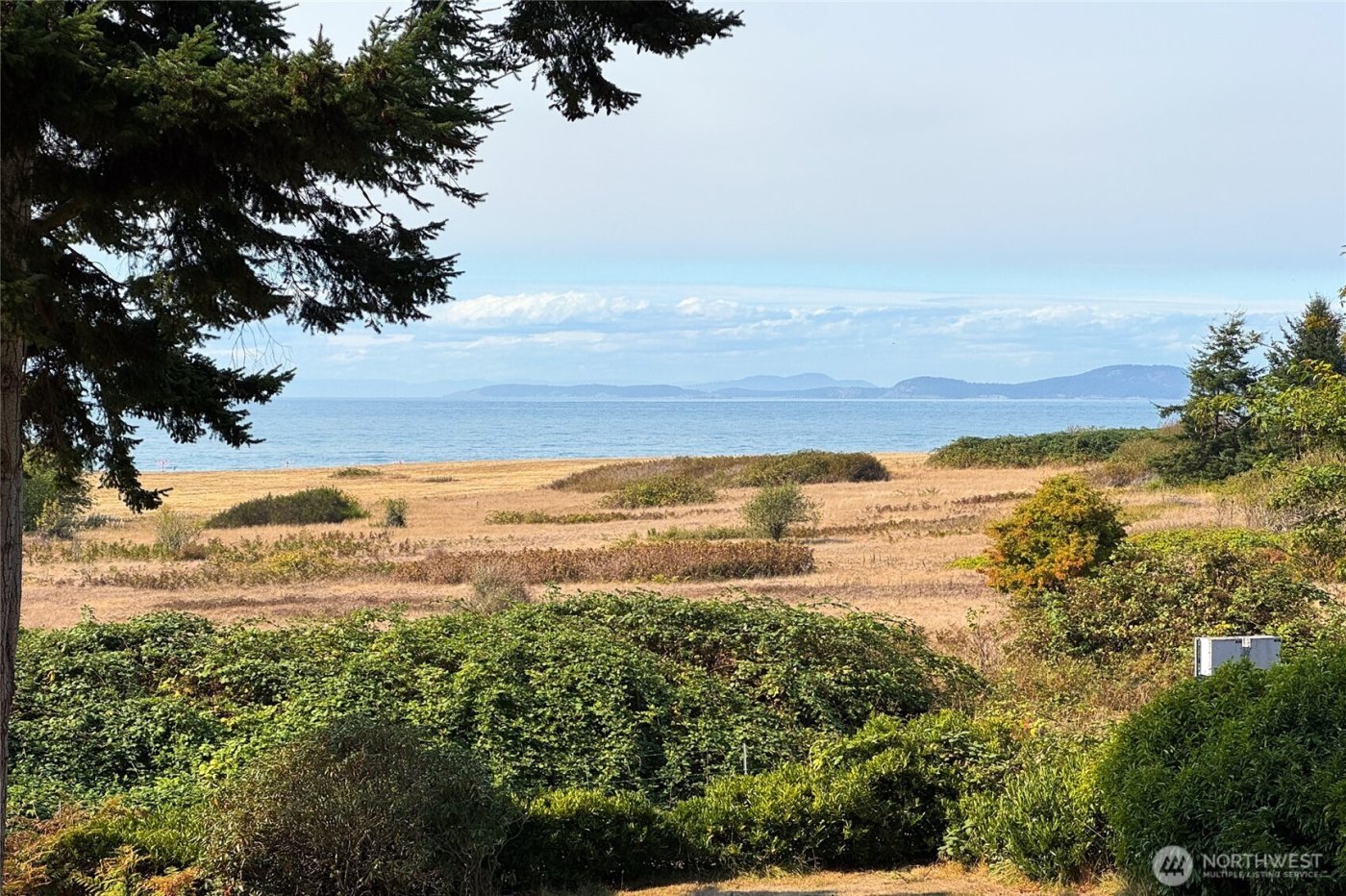 4251 Hollydale Lane , Oak Harbor, WA 98277