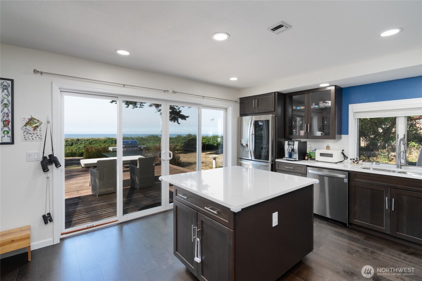 4251 Hollydale Lane , Oak Harbor, WA 98277