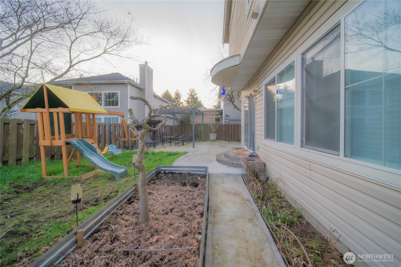 5615 S 233rd Street , Kent, WA 98032