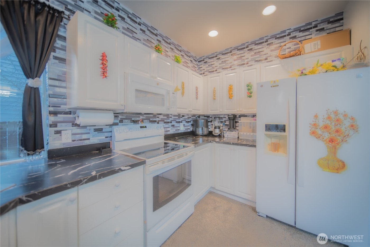 5615 S 233rd Street , Kent, WA 98032
