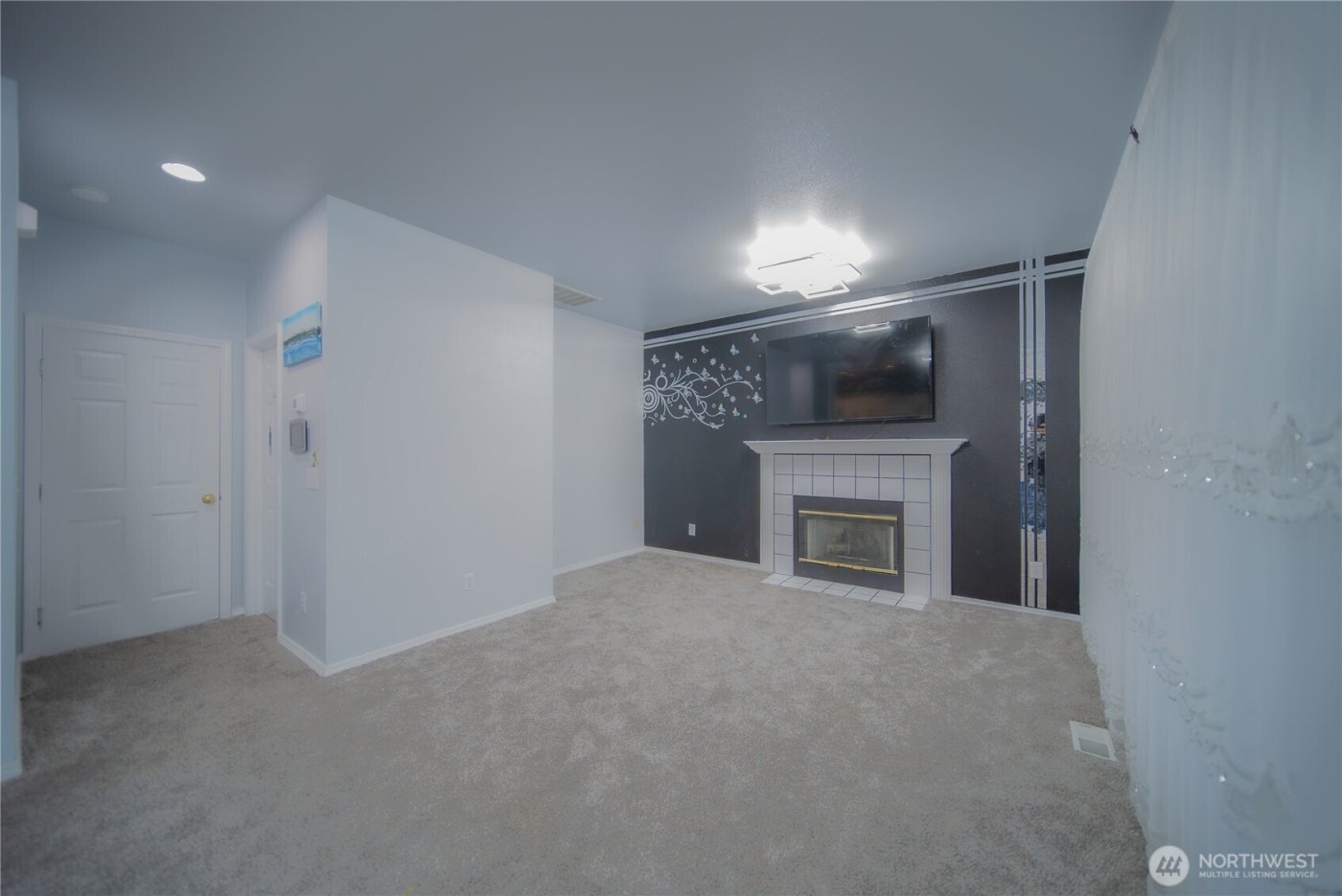 5615 S 233rd Street , Kent, WA 98032
