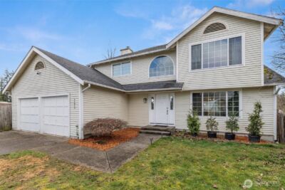 11413 SE 219th Place , Kent, WA 98031 - Photo 2