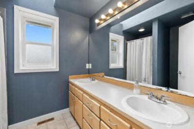 11413 SE 219th Place , Kent, WA 98031 - Photo 23