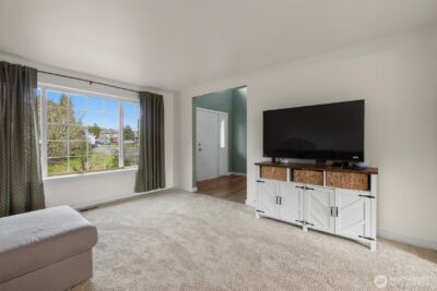 11413 SE 219th Place , Kent, WA 98031 - Photo 6