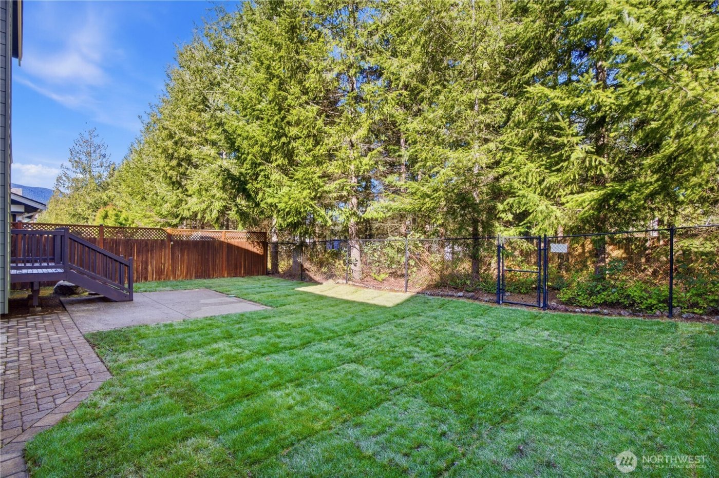 3122 SE 16th St , North Bend, WA 98045