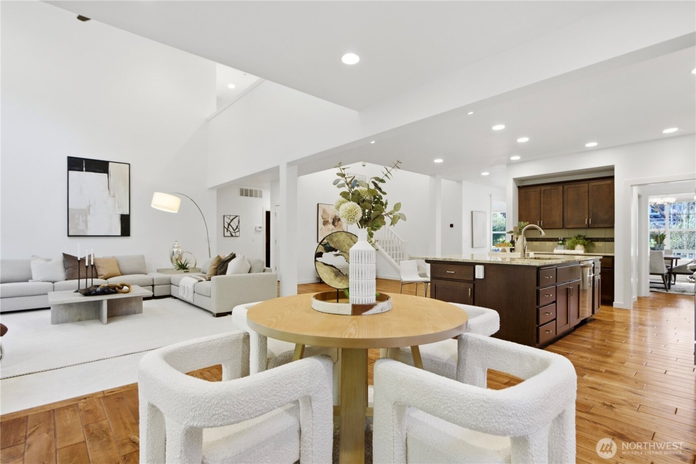 3122 SE 16th St , North Bend, WA 98045