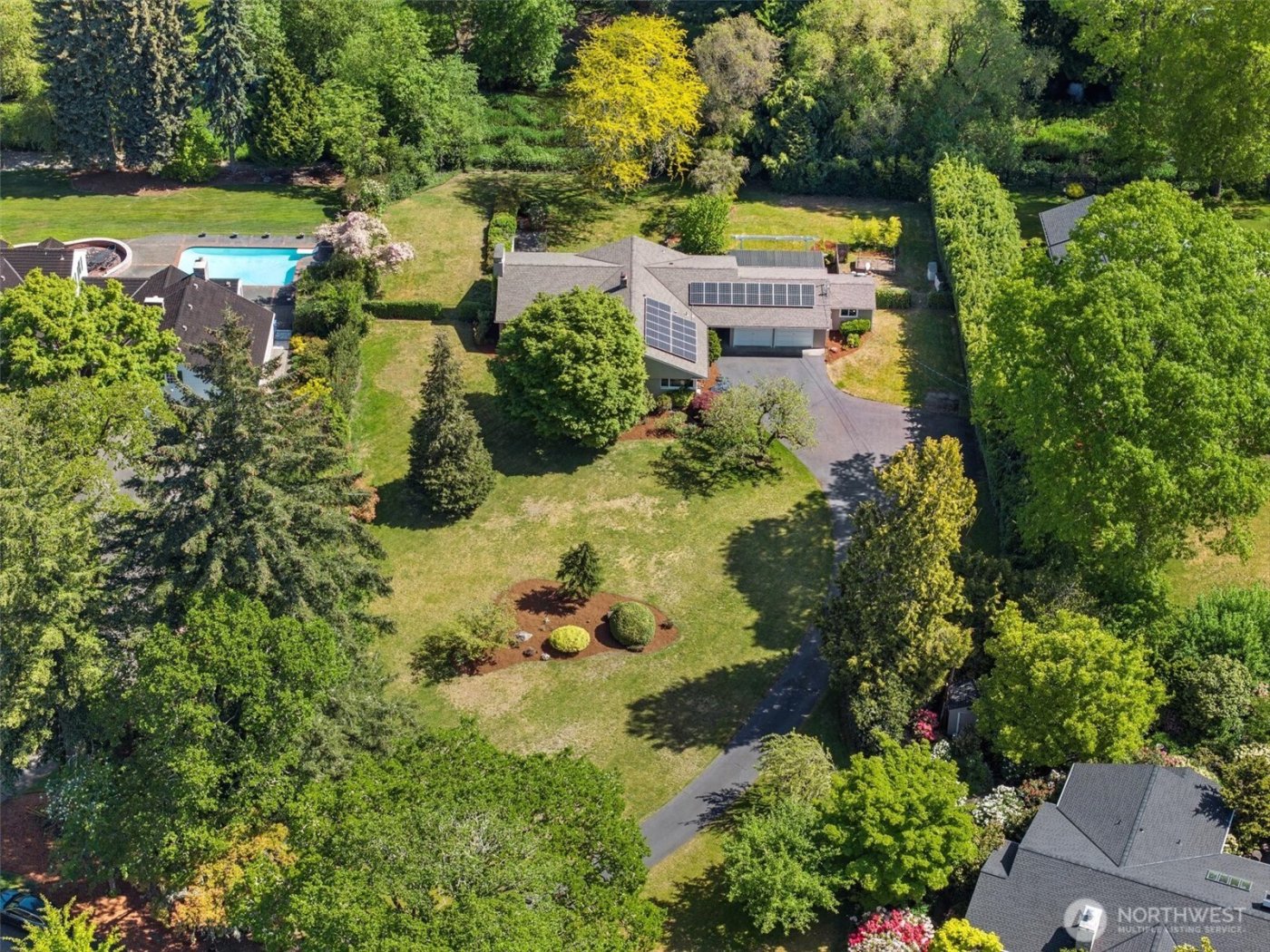 11411 Clovercrest Drive SW, Lakewood, WA 98499