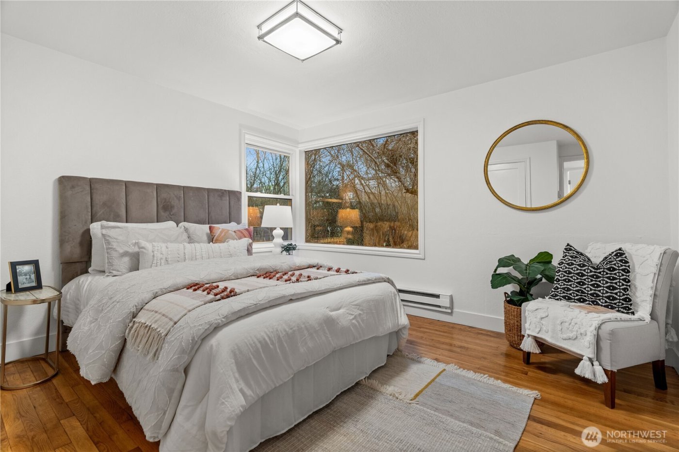 4849 25th Avenue SW, Seattle, WA 98106