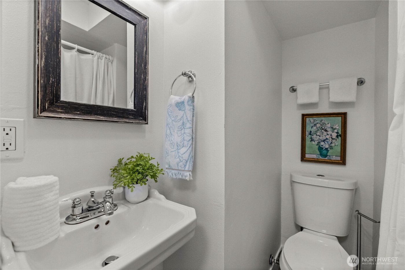 4849 25th Avenue SW, Seattle, WA 98106