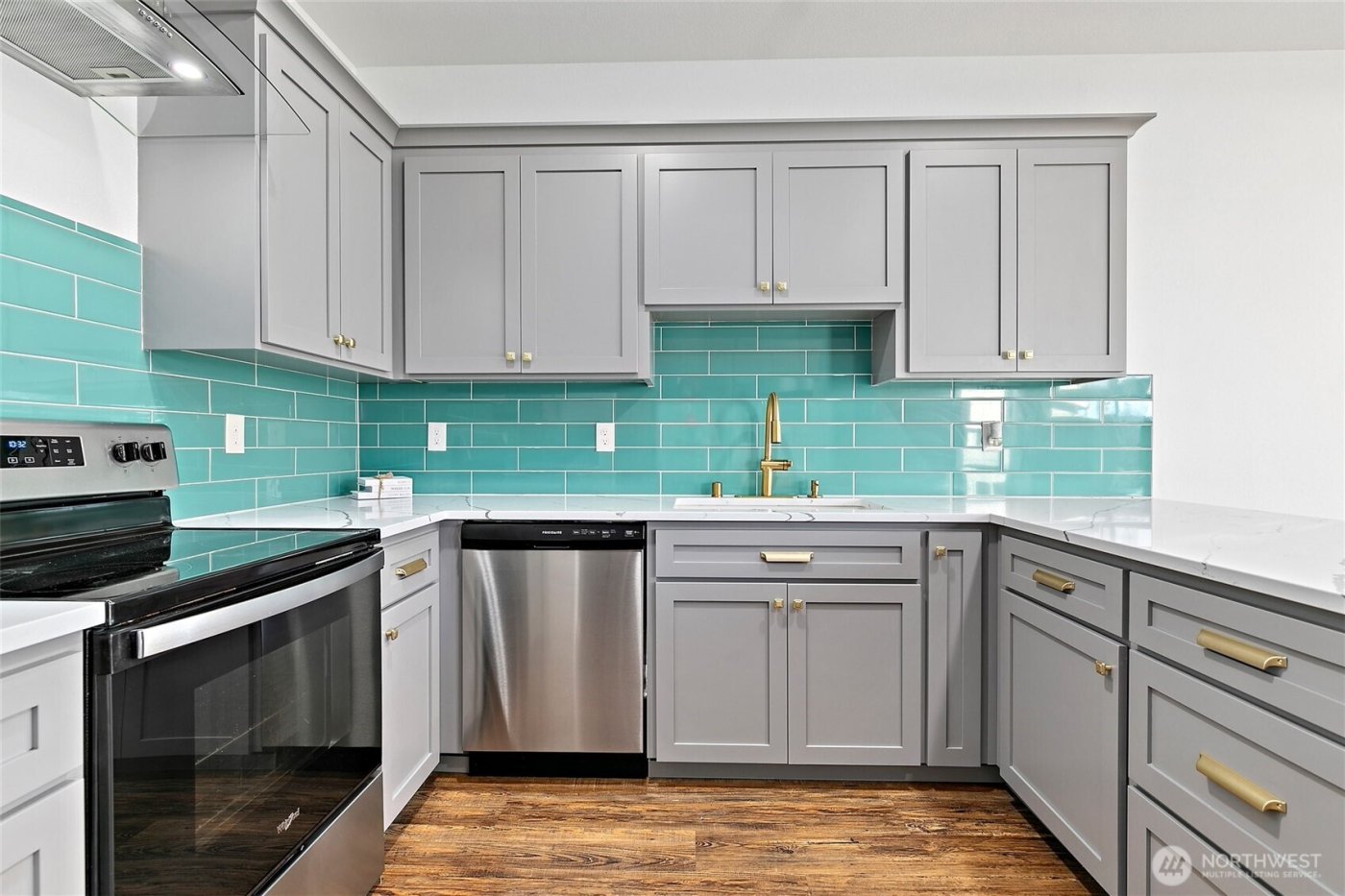 825 E 55th Street , Tacoma, WA 98404
