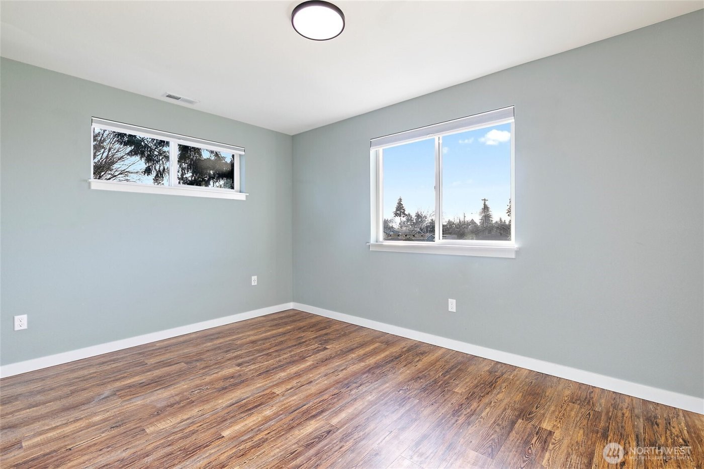 825 E 55th Street , Tacoma, WA 98404