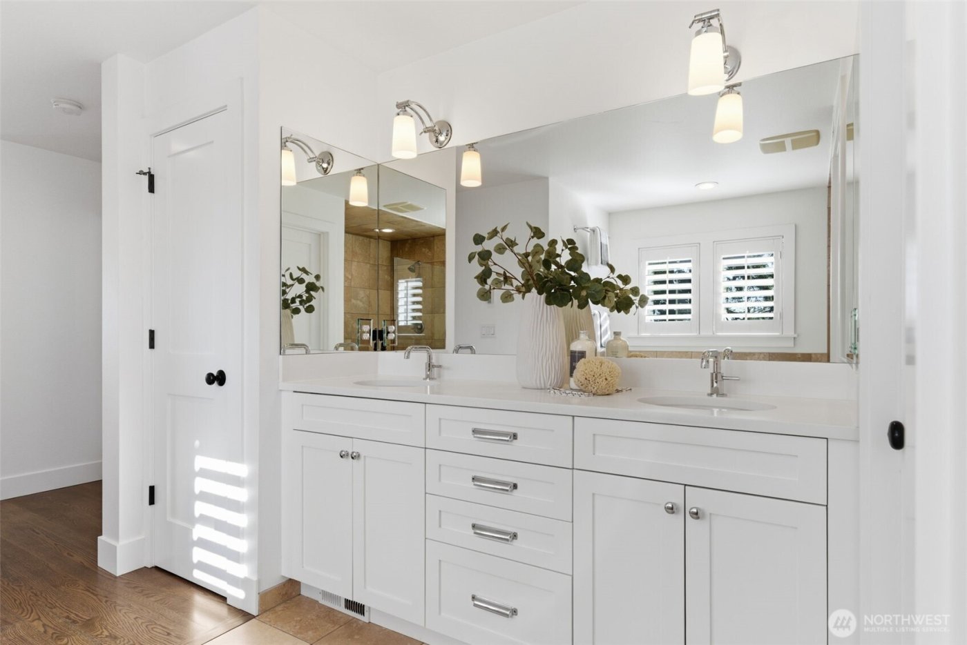 1204 6th Street W, Kirkland, WA 98033