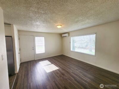 212 A&B Elm Street #A&B, Bremerton, WA 98310 - Photo 12